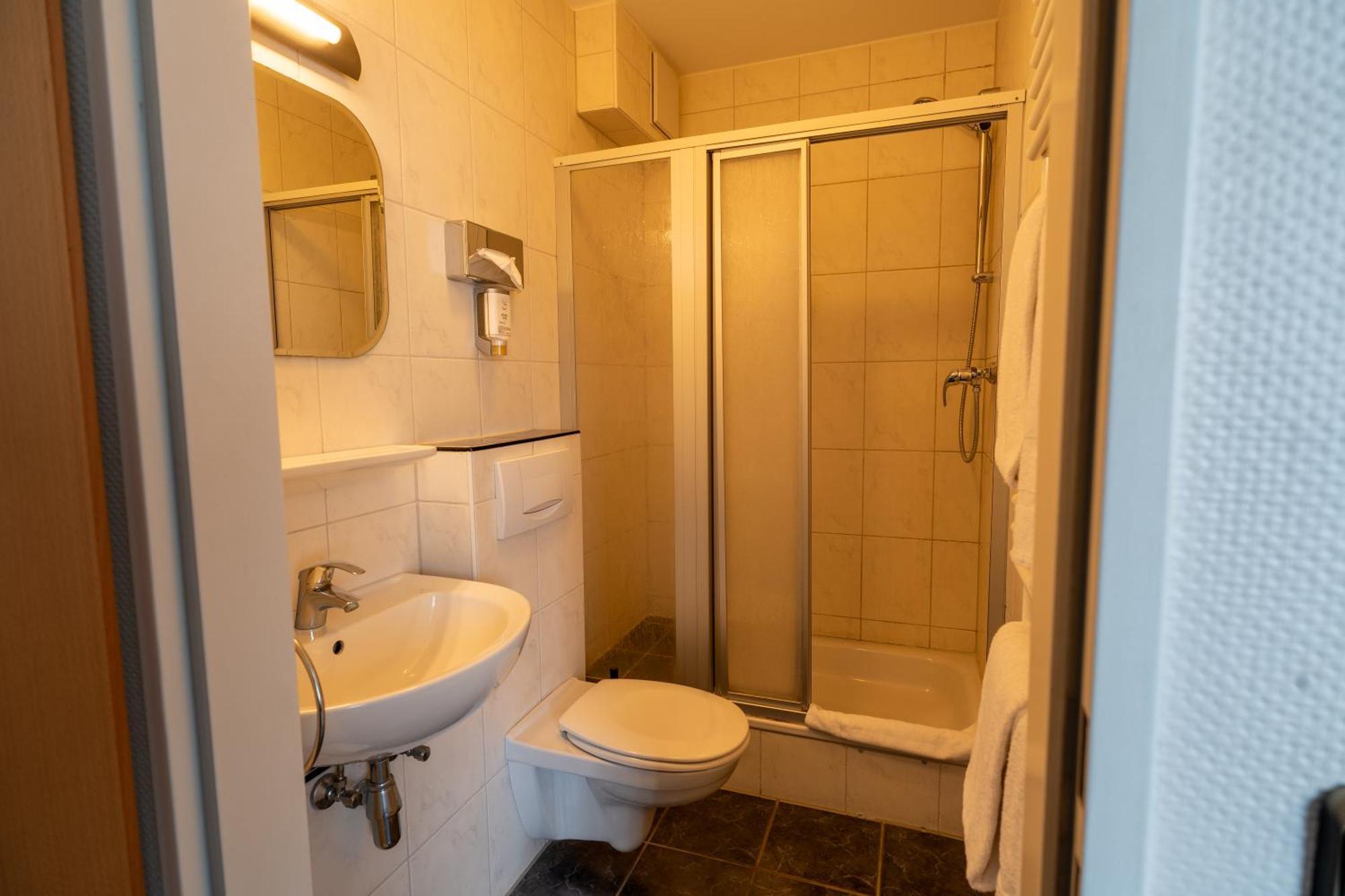 Airport Business Hotel Koeln Extérieur photo