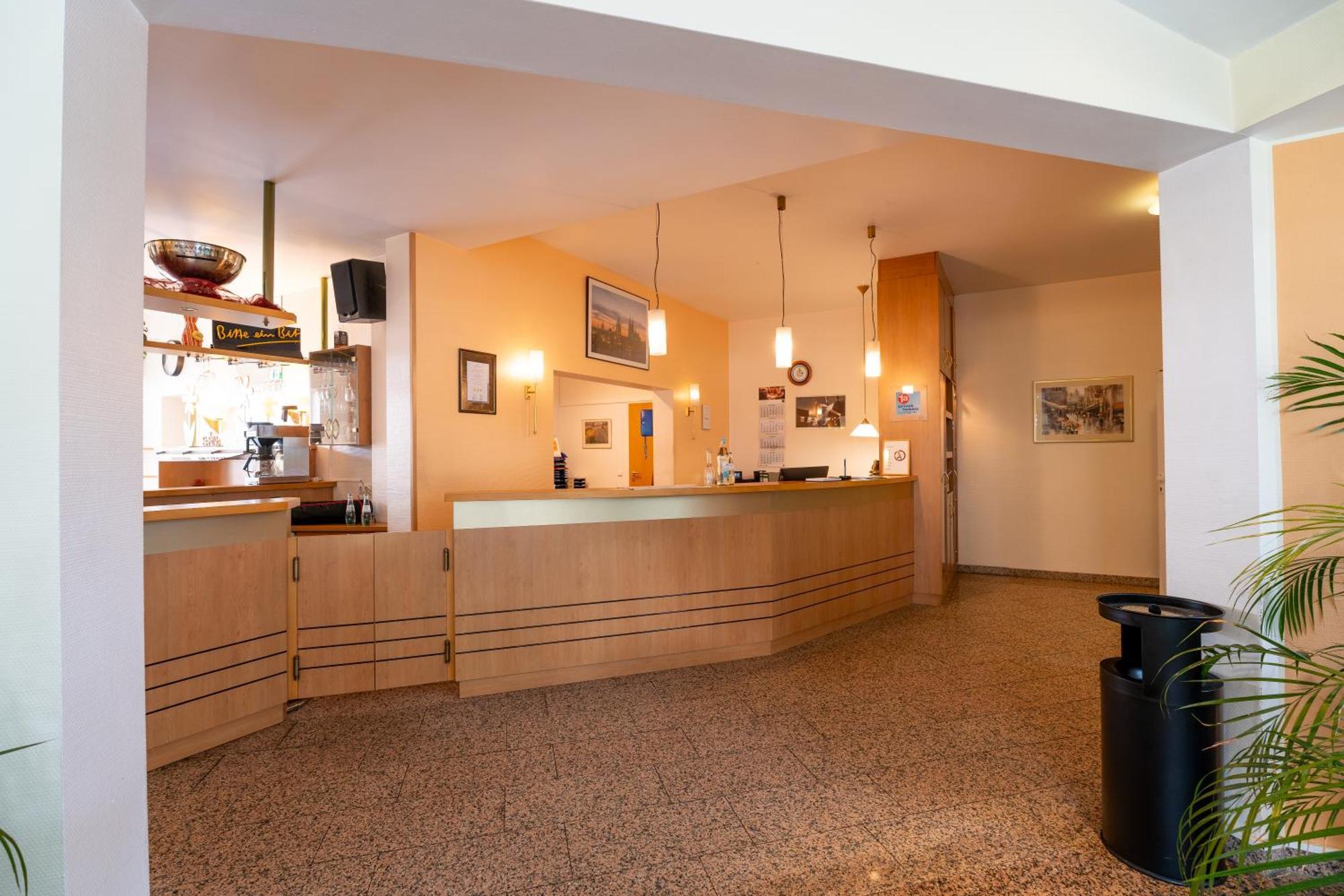 Airport Business Hotel Koeln Extérieur photo